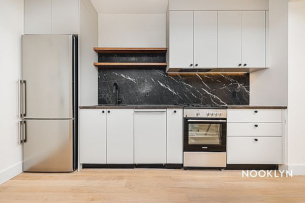 1st image of 250 Gold St #829