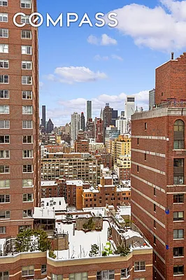 Sold by Compass | media 6