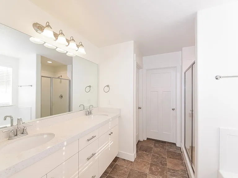 4907 E Breezy Patch Rd — Photo 10