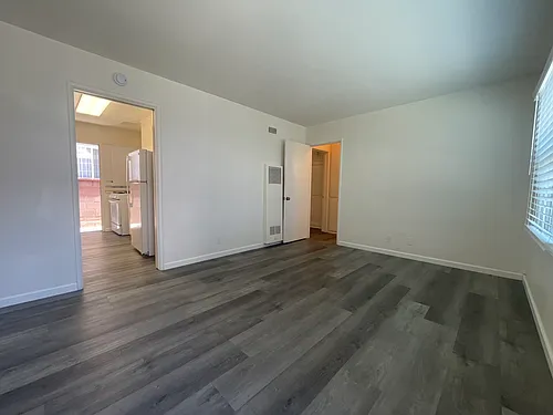 3226 Bagley Ave #E Photo 1 3226 Bagley Ave #E Photo 1