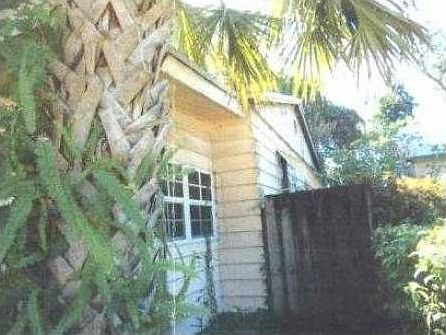 2nd image of 1516 SW 32nd St