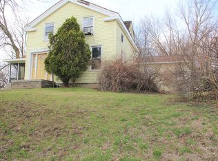 3411 Broad St, Dexter, MI 48130