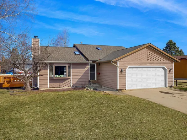 1413 Willow St, La Crescent, MN 55947