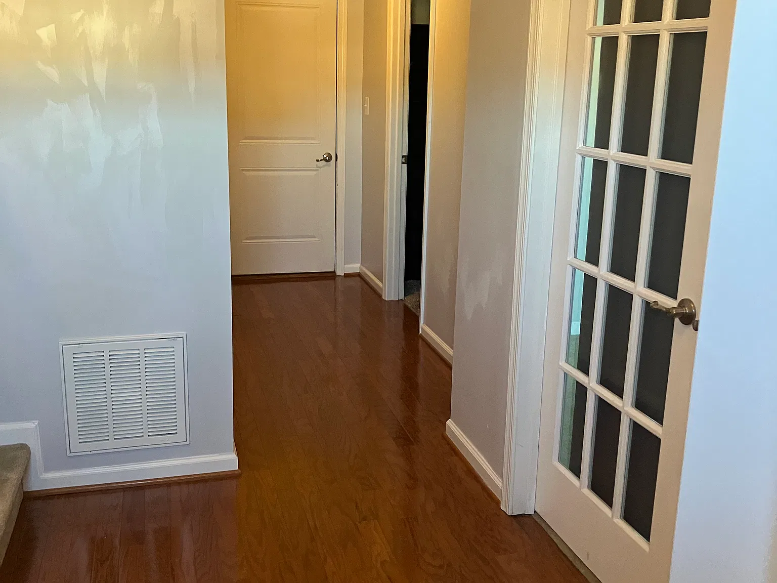 4 bed, 2136 sqft, $3,300 — Photo 2