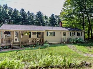 2 Kizior Dr, Granby, MA 01033