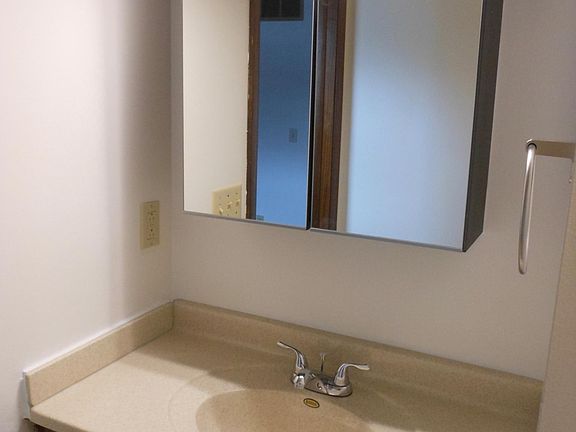 Master Bath - brand new