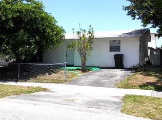 305 SW 12th Ave, Dania, FL 33004
