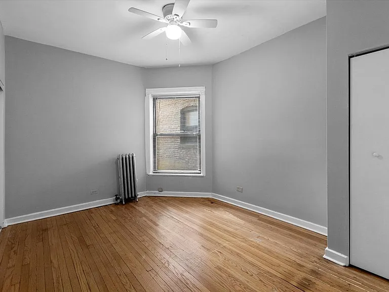 5018-20 S Blackstone — Photo 17