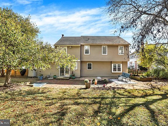 4th image of 7 Andover Pl