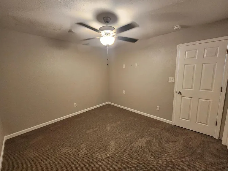 205 Double Eagle Dr #E1 — Photo 19
