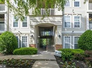 18701 Sparkling Water Dr Unit 13D, Germantown, MD 20874