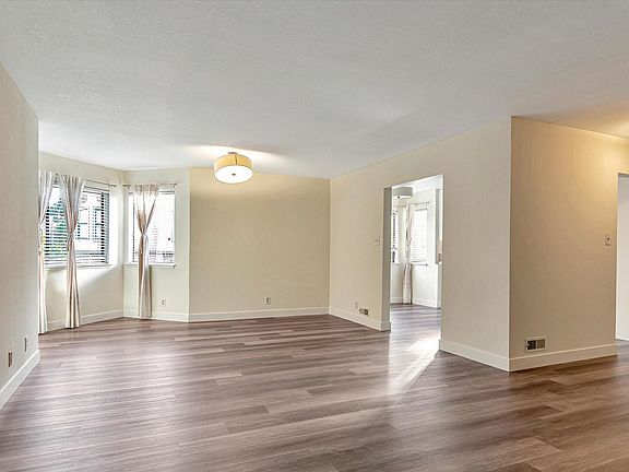 4th image of 1300 Fell St #1