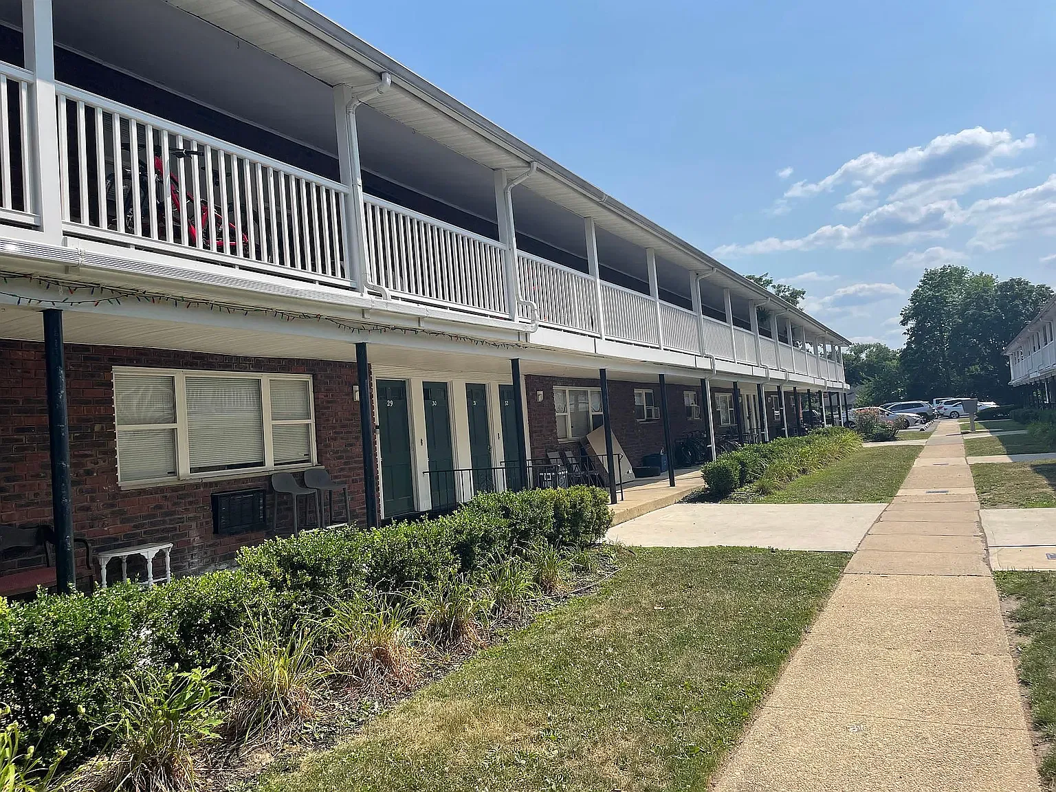 2 bed, 1275 sqft, $2,600 — Photo 3