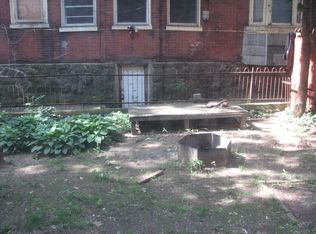 4334 Pine St APT 1R, Philadelphia, PA 19104
