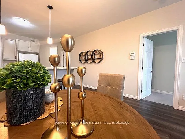 54 Ledgerock Ct — Photo 40