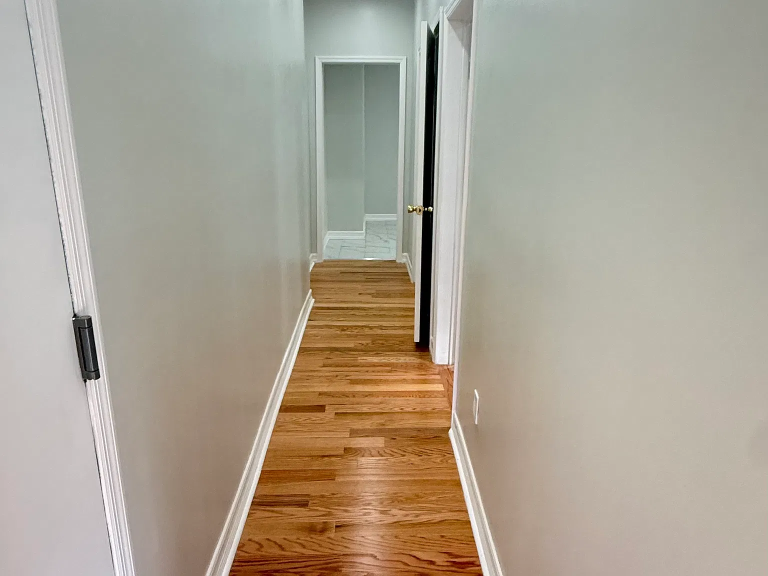 16 Cornell Ave — Photo 3