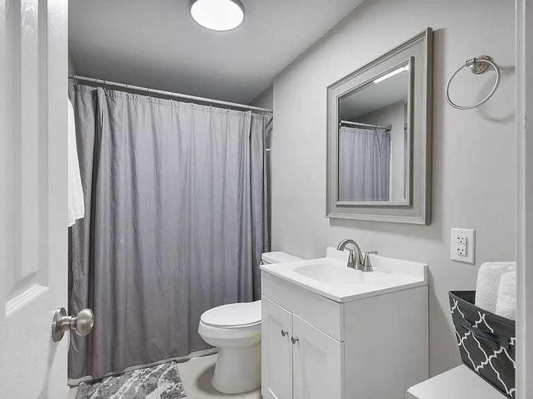 700 Ross Rd — Photo 10