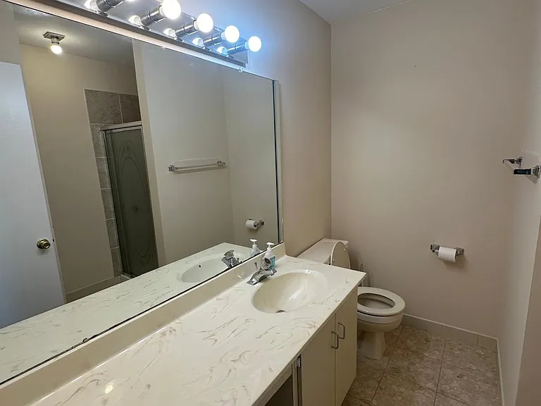 22 Homestead Dr — Photo 8