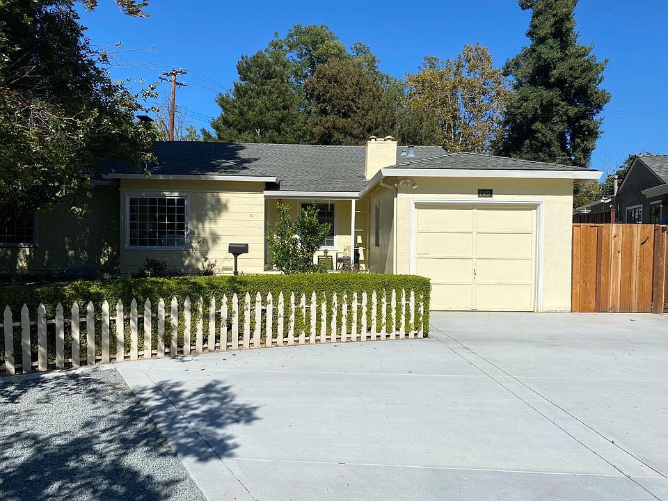1st image of 2327 Saint Francis Dr