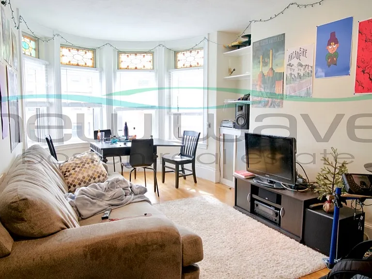 45 Westland Ave #17 — Photo 1