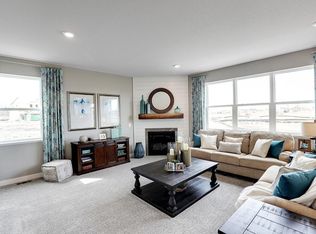 1519 Clover Preserve Way, Chaska, MN 55318