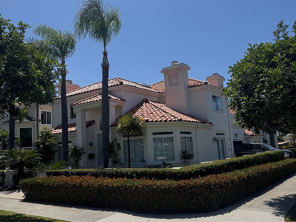 1st image of 901 Beryl St