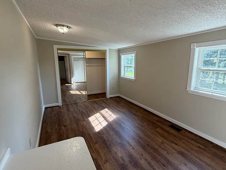 125 Patterson Ln #A — Photo 2