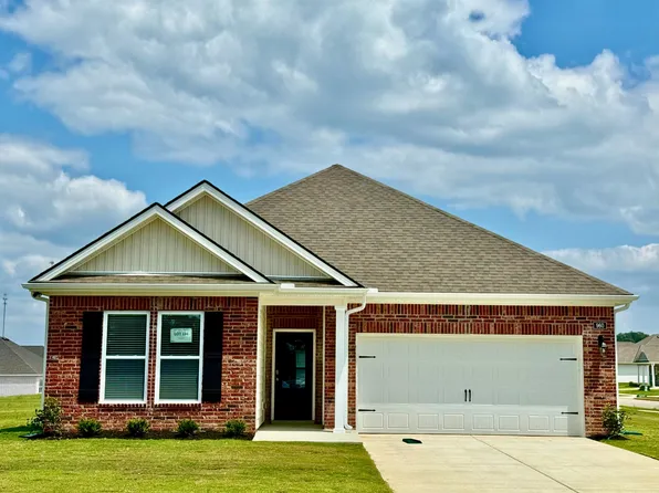 960 Mewborn Farm Rd, Oakland, TN 38060