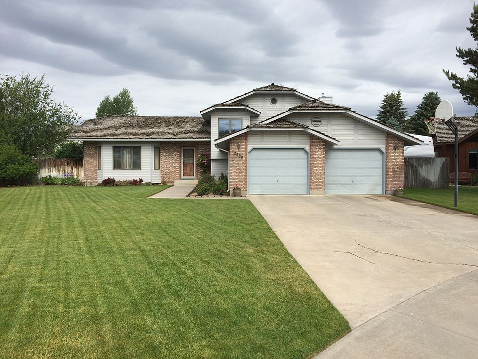 1st image of 2588 Shannon Ct