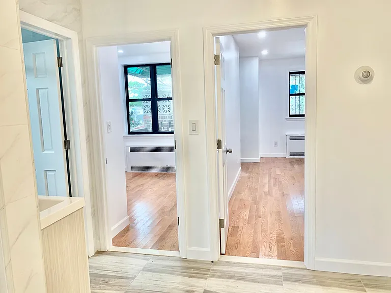8524 10th Ave #2 — Photo 4