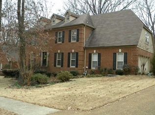 8680 Riverwood Farms Pkwy, Cordova, TN 38016