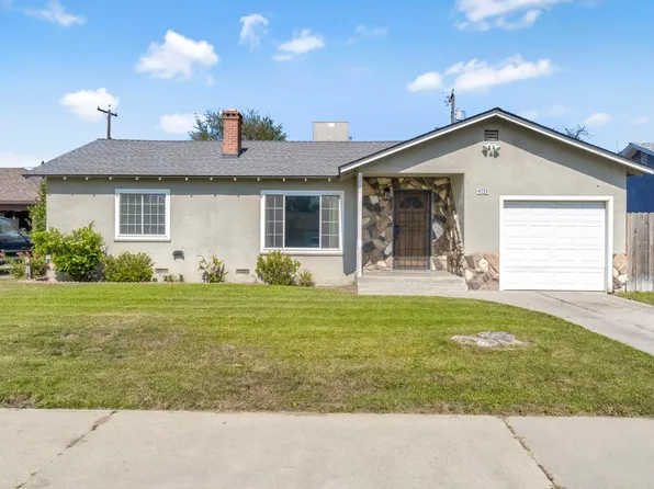 4033 E Brentwood Ave, Fresno, CA 93703