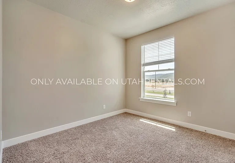 1128 S 820 E #5301 — Photo 8