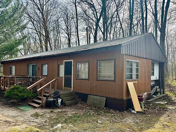 2nd image of 2691 Ridge Rd