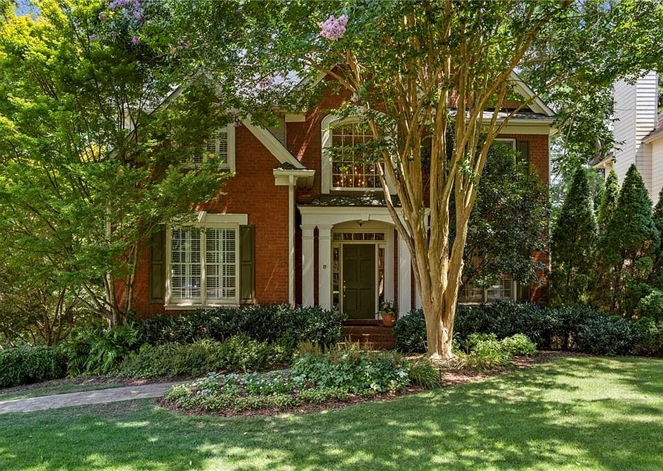 1st image of 385 Woodbrook Way