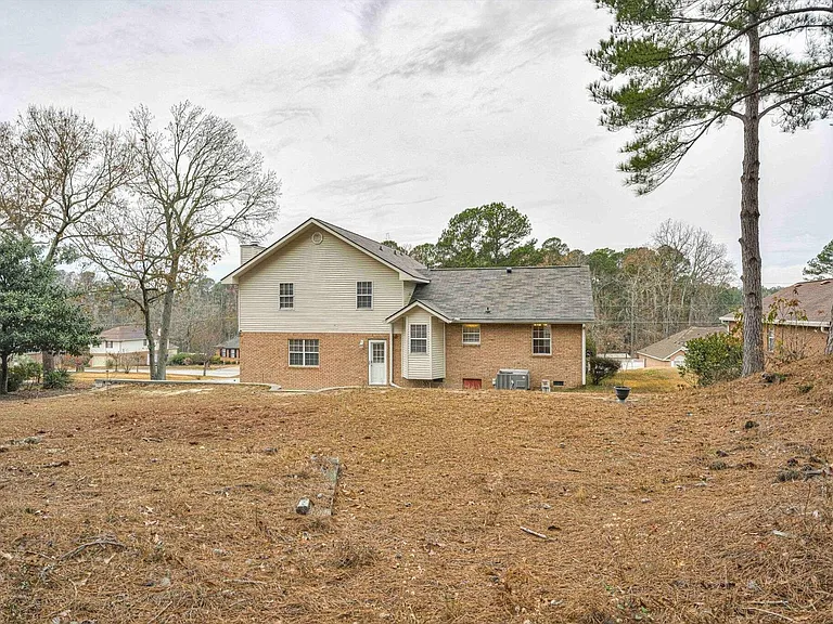 2508 Sand Ridge Ct — Photo 38