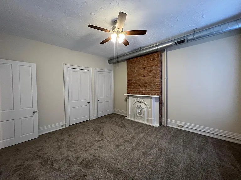 2360 Auburn Ave #5 — Photo 13