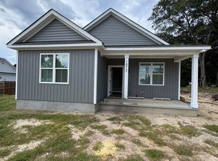 1812 Pine St, Wilmington, NC 28401