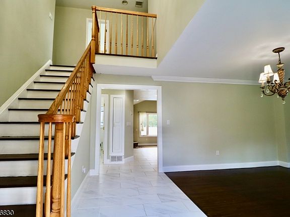 2nd image of 76 Barbara Dr