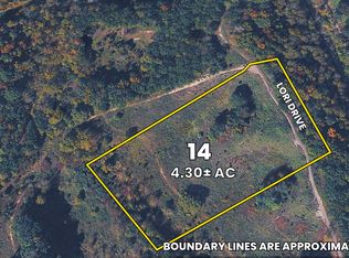 14 Lori Dr, Irvine, KY 40336