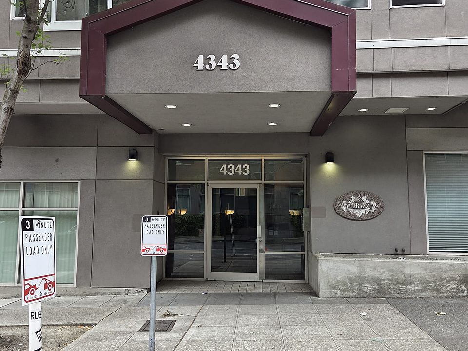 1st image of 4343 Roosevelt Way NE APT 403