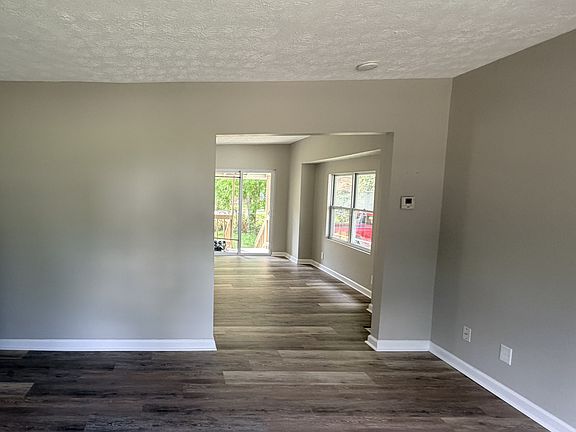 2nd image of 2278 26th St SW