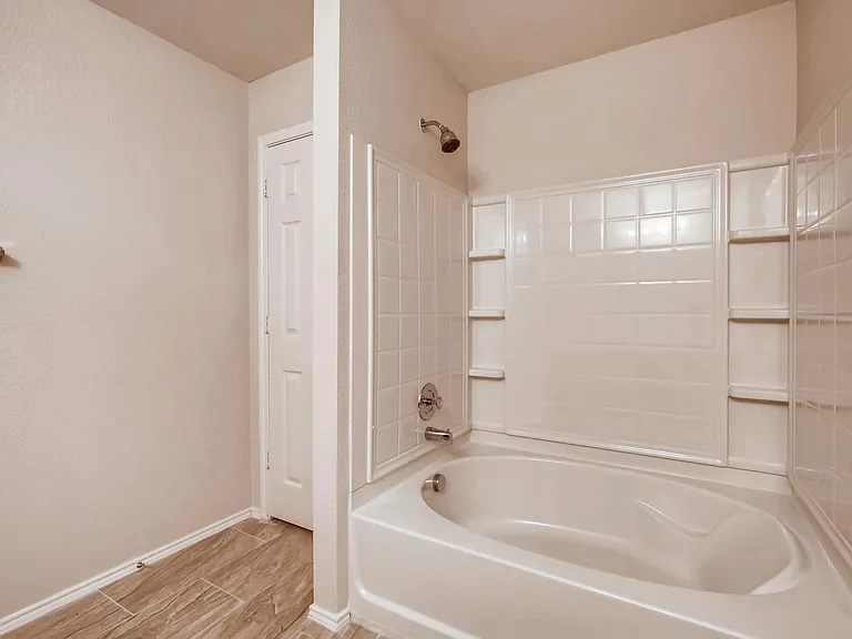 3827 Ponderosa Bnd — Photo 17