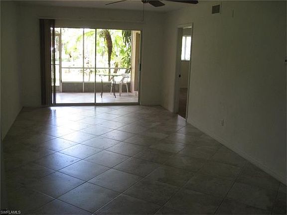 3rd image of 27227 Pullen Ave #5