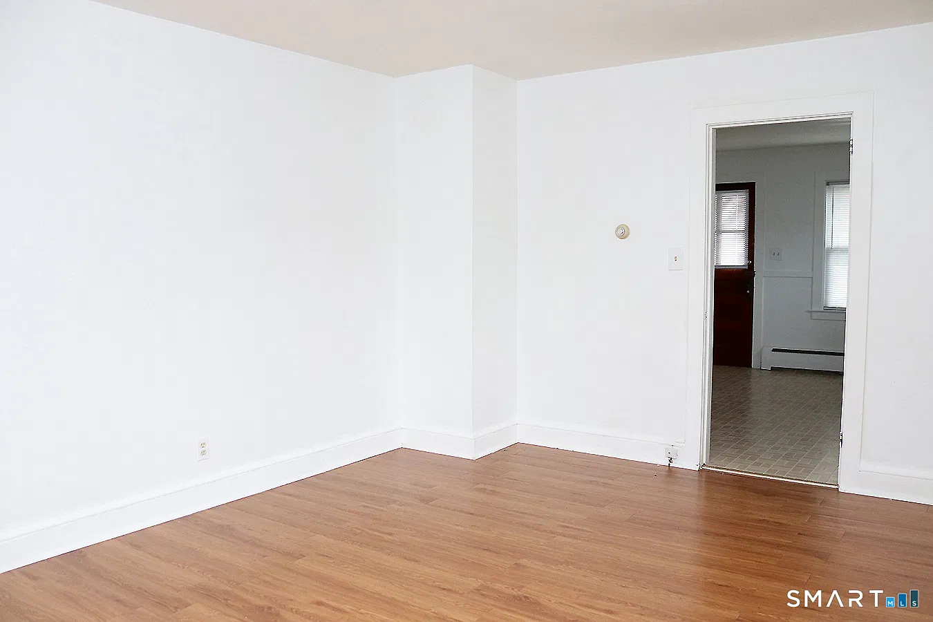 2 bed, 1.0 bath, 980 sqft, $1,700 — Photo 4