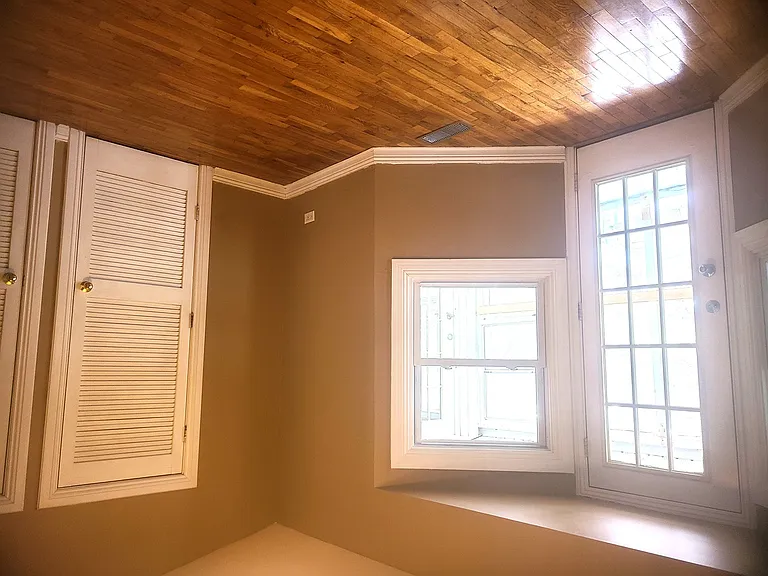 630 Whitney Ave — Photo 28