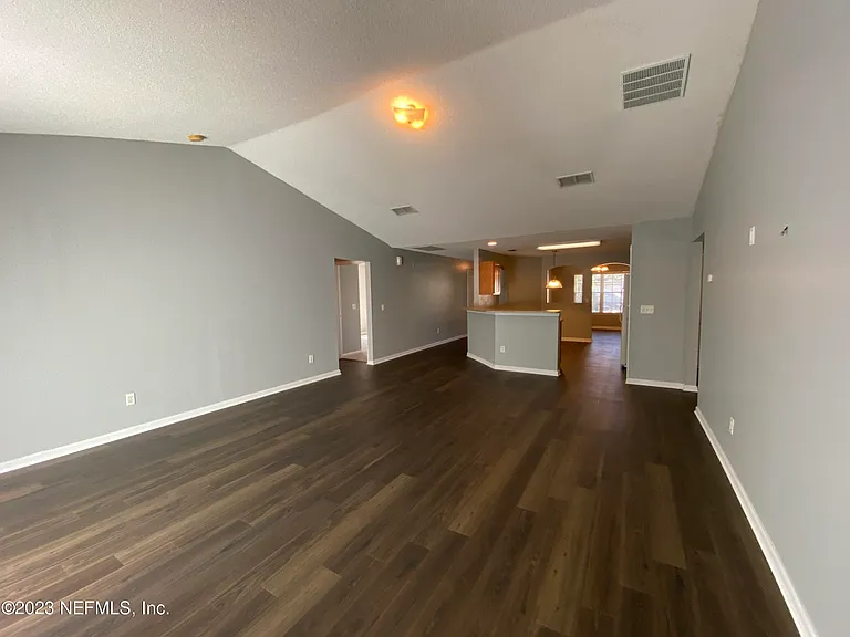3783 Lauren Oak Ln E — Photo 3