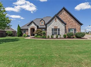 3501 Laney St, Rogers, AR 72758