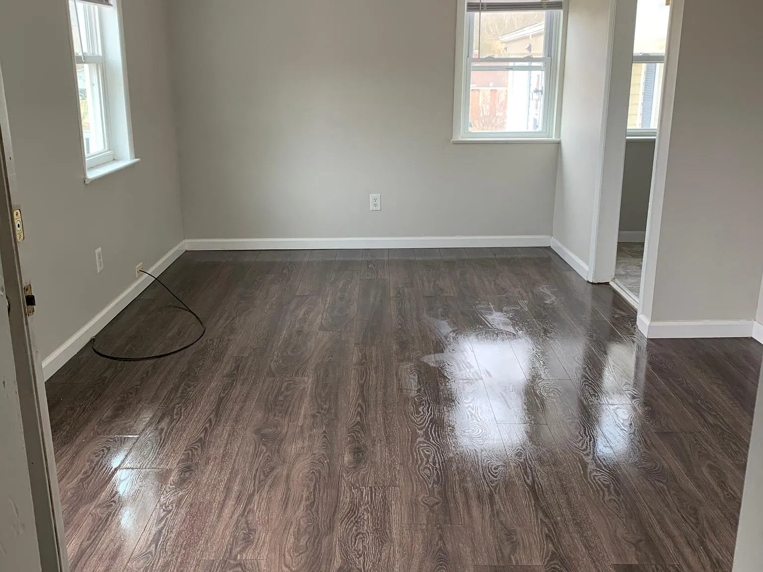 2 bed, 850 sqft, $995 — Photo 1
