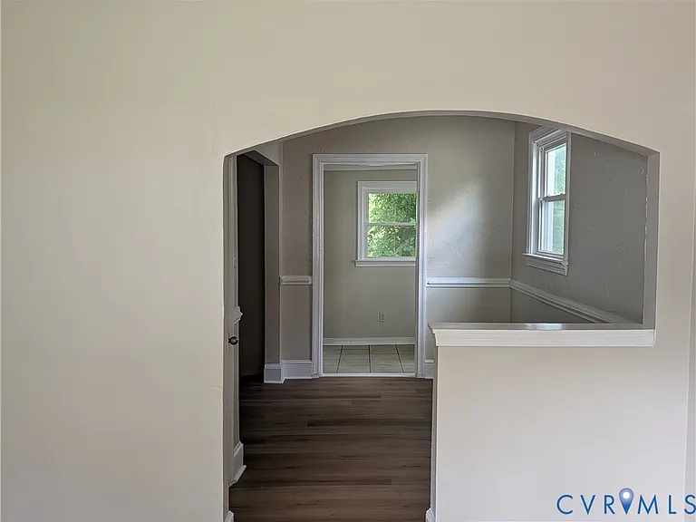 726 Jefferson Pl — Photo 5